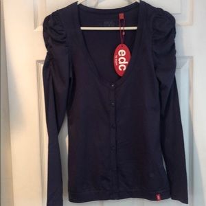 NWT Purple cardigan with ruffle sleeves